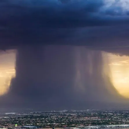 مبتعثو فلوريدا.. تحذيرات وغرف عمليات للوقاية من إعصار إيرما