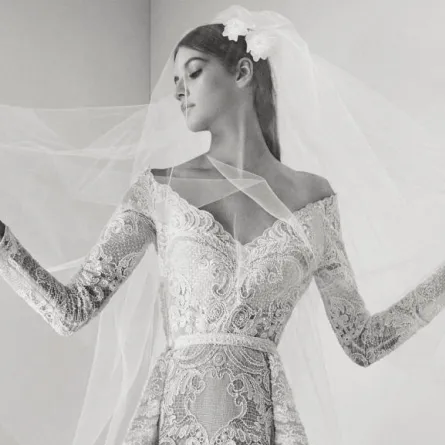 فساتين زفاف مع طرحات ناعمة للمصمم إيلي صعب