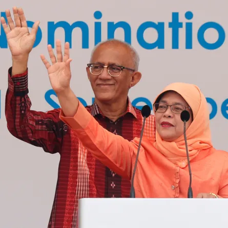 مسلمة متزوجة من يمني رئيسة لسنغافورة