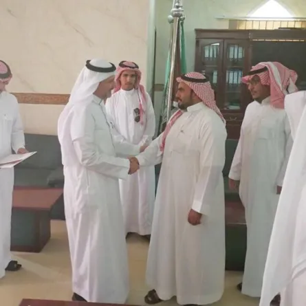 مدير جامعة الباحة يسخر جميع الإمكانات لخدمة الطلاب والطالبات