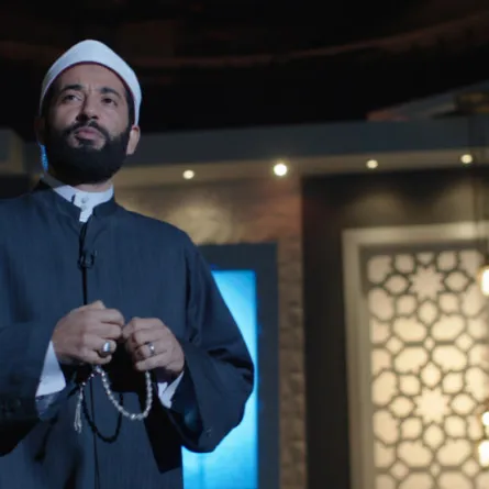 بيان ساخن: مخرج "مولانا" يشكك في أحقيّة "الشيخ جاكسون" للترشح للأوسكار ويهدّد بالتصعيد الدولي