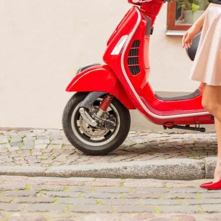 فيديو: حيلة لمنع انزلاق الحذاء