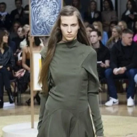 أسبوع الموضة في لندن: عرض J.W. أندرسون لـربيع وصيف 2018