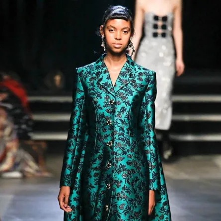 أسبوع الموضة في لندن: عرض إرديم موراليوجلو لربيع وصيف 2018