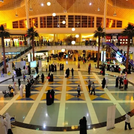 توطين 40% من «مولات جدة»