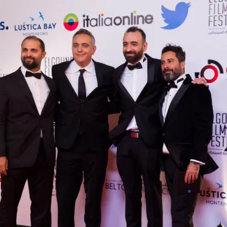 المخرج عمرو سلامة يطلب الفصل بين فيلم "الشيخ جاكسون" وتصرفات بطله أحمد الفيشاوي