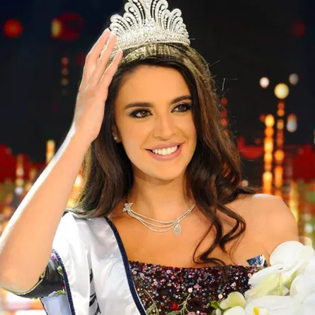 بيرلا حلو ملكة جمال لبنان للعام 2017