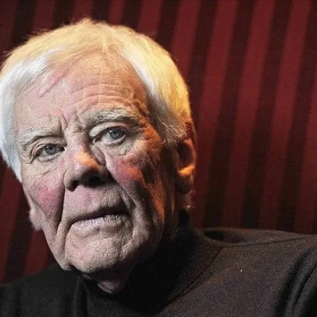 وفاة الممثل البريطاني توني بوث