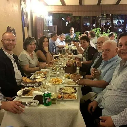 الصورة الأولى لمصطفى الخاني بعد خروجه من السجن