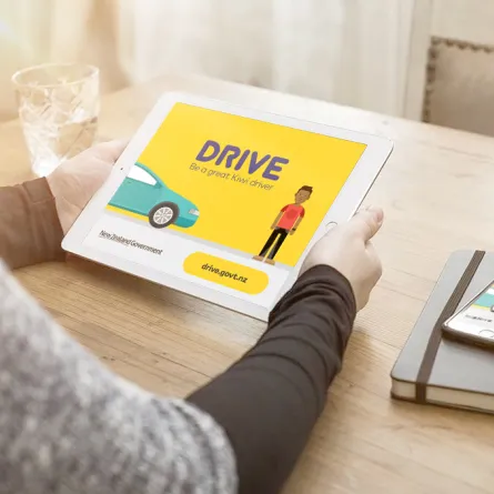 5 مواقع إلكترونية تساعدكِ على تعلم القيادة