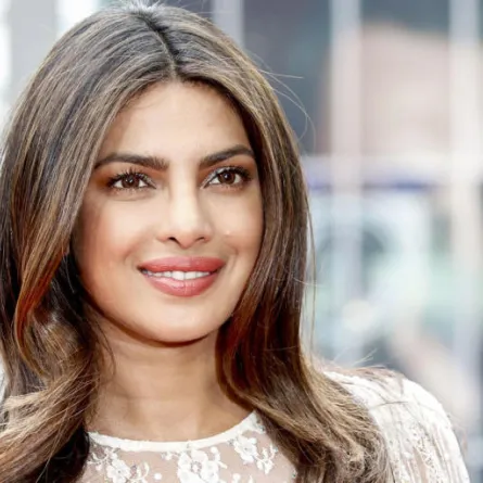 بريانكا شوبرا تتصدر قائمة فوربس لأعلى النجمات أجراً لعام 2017