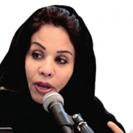 لطيفة الشعلان.. أول سعودية تحصل على موقف خاص لسيارتها بالشورى