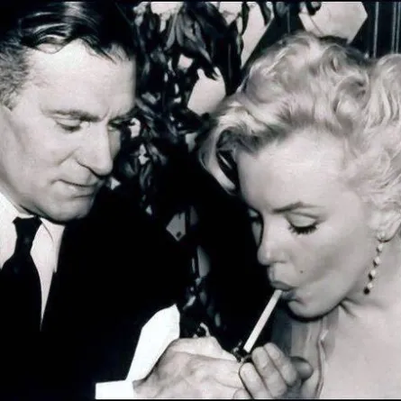 مؤسس "بلاي بوي" يُدفن الى جانب مارلين مونرو