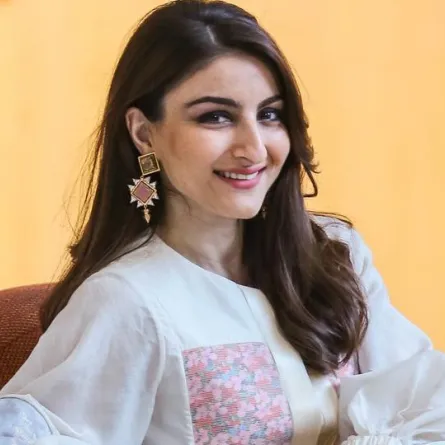 سهى علي خان تنجب طفلتها الأولى