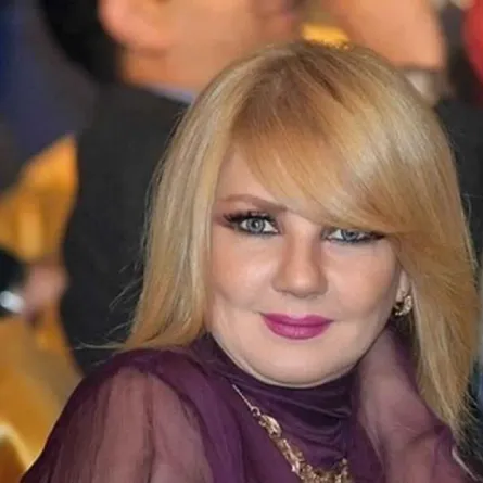 ندى بسيوني في صور جديدة تثير التساؤلات كيف حافظت على شبابها