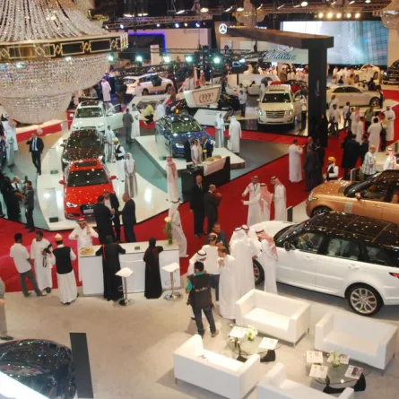 معرض للسيارات الفاخرة في الرياض تزامناً مع قرار "قيادة المرأة"