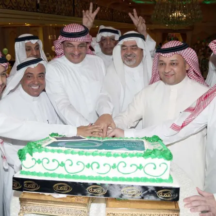 أعضاء شرف نادي الأهلي يحتفلون بتأهل المنتخب السعودي