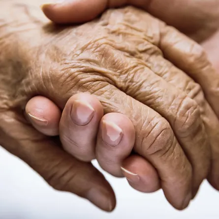 في الرياض.. إنهاء عقوق أبناء لوالدهم دام 10 أعوام