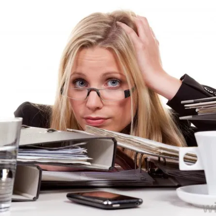 توفيت بأزمة قلبية... والسبب ساعات العمل الإضافية