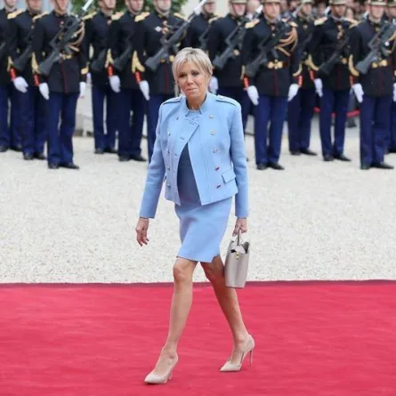 بريجيت ماكرون تجري تعديلاتٍ على قصر الإليزيه