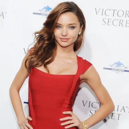 بعد رحيله.. أجمل فساتين هيرفيه ليجيه للنجمات!