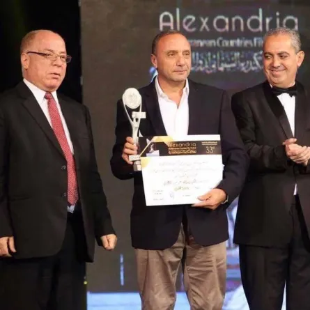أيمن زيدان ومحمد الأحمد يحصدان الجوائز في مهرجان الاسكندرية السينمائي