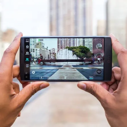 50% نسبة مشاهدة التلفزيون عبر الهواتف في 2020