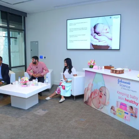 جونسون للأطفال تنظم ورشة تعليمية للأمهات