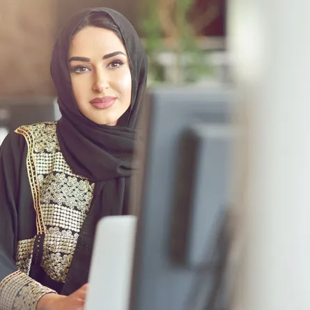 سعودة وظائف المذيعات في هيئة الإذاعة والتلفزيون