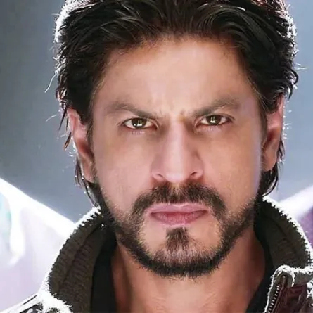 شاروخان يحتفل بعامه الـ52 وهذه أبرز أسراره