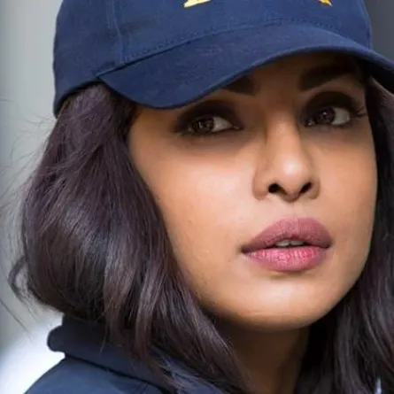 بريانكا شوبرا تنجو من حادث خطير..إليكم التفاصيل!