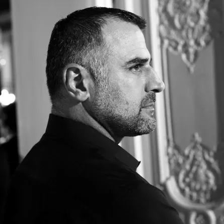 جورج حبيقة وسرّ إعجابه بمصمم مجوهرات روسي!