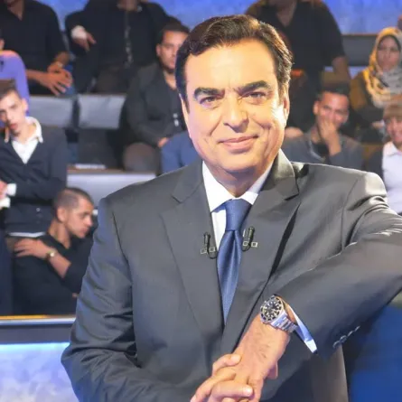 جورج قرداحي ينفي شائعة موته ويؤكّد: يقف وراءها المغرضون