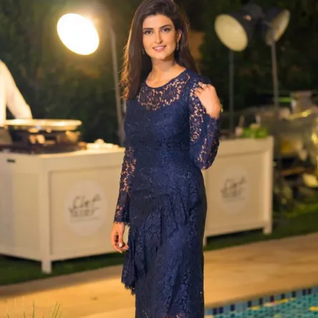 علا الفارس تتألق في ذكرى ميلادها بفستان من دولتشي أند غابانا