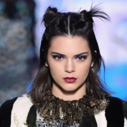 كيندال جينير عارضة الأزياء الأعلى أجراً للعام 2017