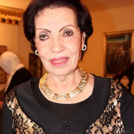 رجاء حسين تكشف لـ"سيدتي نت" حقيقة اجرائها عمليات تجميل تسببت في تغيير شكلها