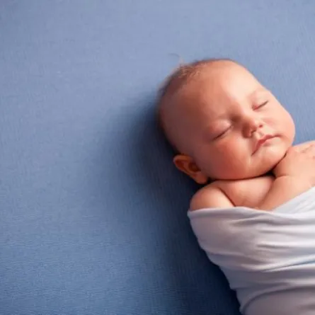 أم هندية تنجب "حورية البحر"