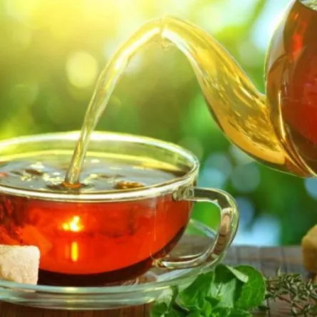 كوب من الشاي يومياً يحد من إصابة العين بالمياه الزرقاء