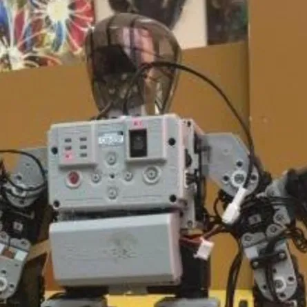 370 طالباً في مسابقة الأولمبياد الوطني التاسع للروبوت بمكة