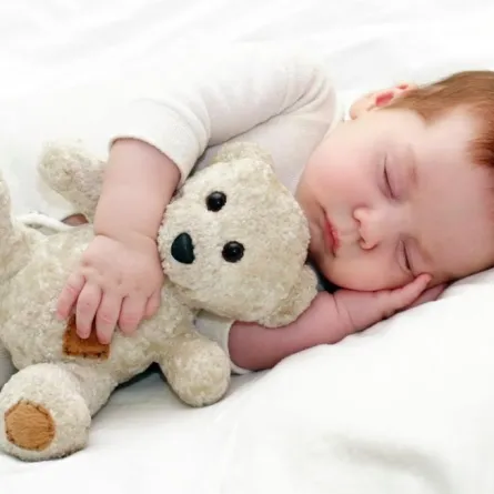 عدد ساعات نوم الطفل ترتبط بخطر الإصابة بالبدانة والسرطان