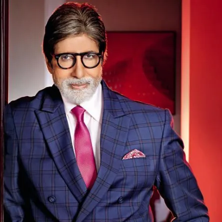 أميتاب باتشان يهدد تويتر ويشيد بـ رانفير سينغ