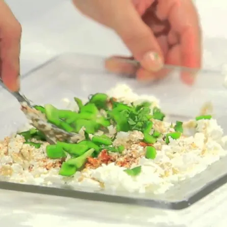 وجبات" الجبنة والطحينة" تتسبب في طلاقها