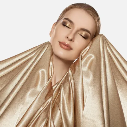 تدبير منزلي: خطوات تنظيف الملابس الحرير من بقع الزيت