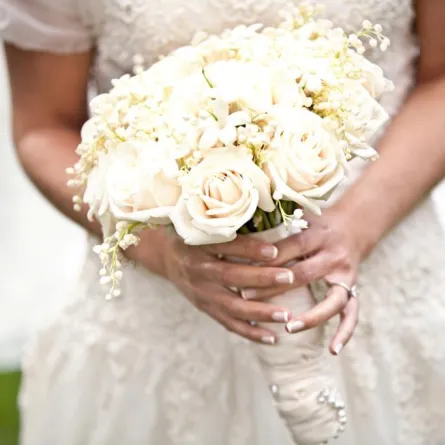 بوكيه العروس: شروط اختيارها بشكل صحيح