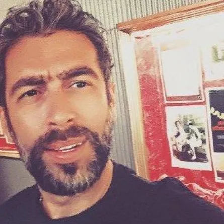 بعد أزمة سجنه في تشيكيا سعيد الماروق يصوّر أغنية لـ ماجد المهندس