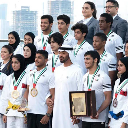 محمد بن زايد يستقبل أبطال منتخب الجوجيتسو للشباب والناشئين