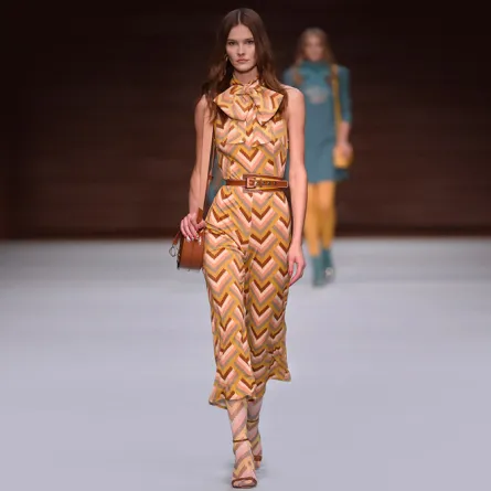 تصاميم السبعينات تعود من جديد في مجموعة “اليزابيتا فرانشي”