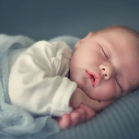 المواليد الجدد .. أمور طبيعية تسبب القلق