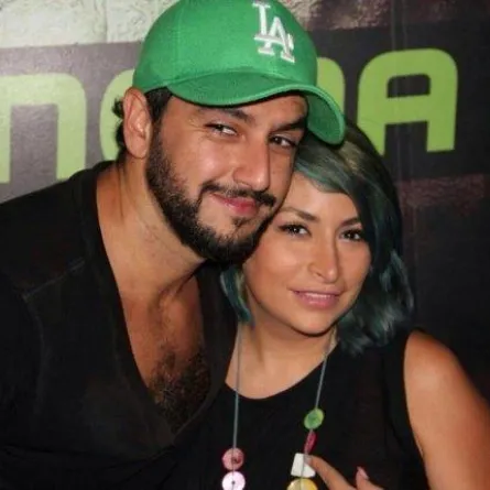 بالفيديو.. ديما بياعة تفاجىء زوجها أحمد الحلو وتحتفل بعيد ميلاده