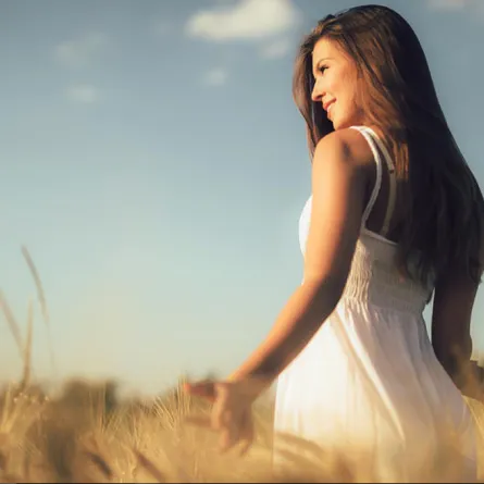 كيف نعرف أن المرأة تتمتع بـ الذكاء العاطفي؟